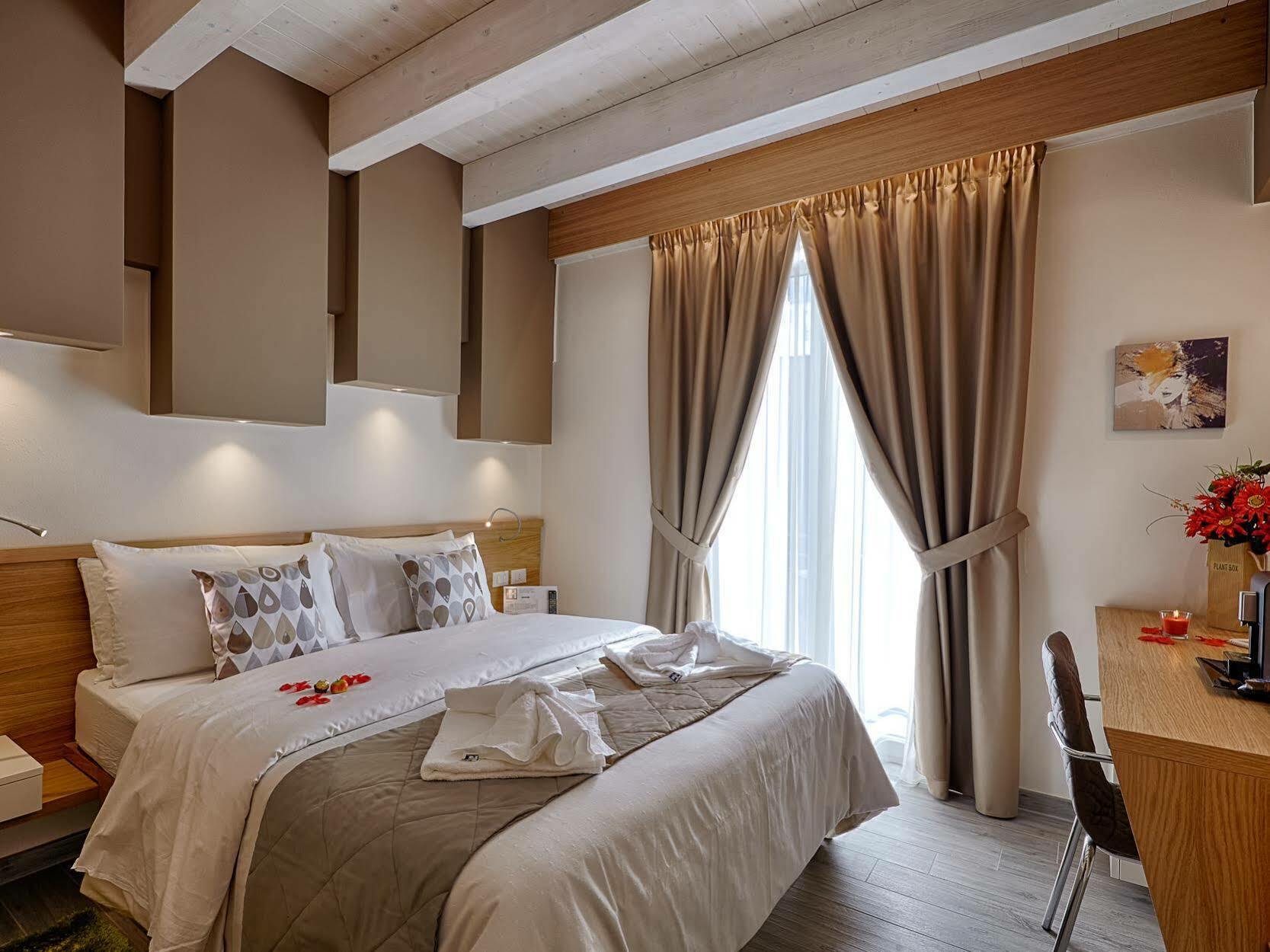 Hospitality Hotel Palermo Dış mekan fotoğraf